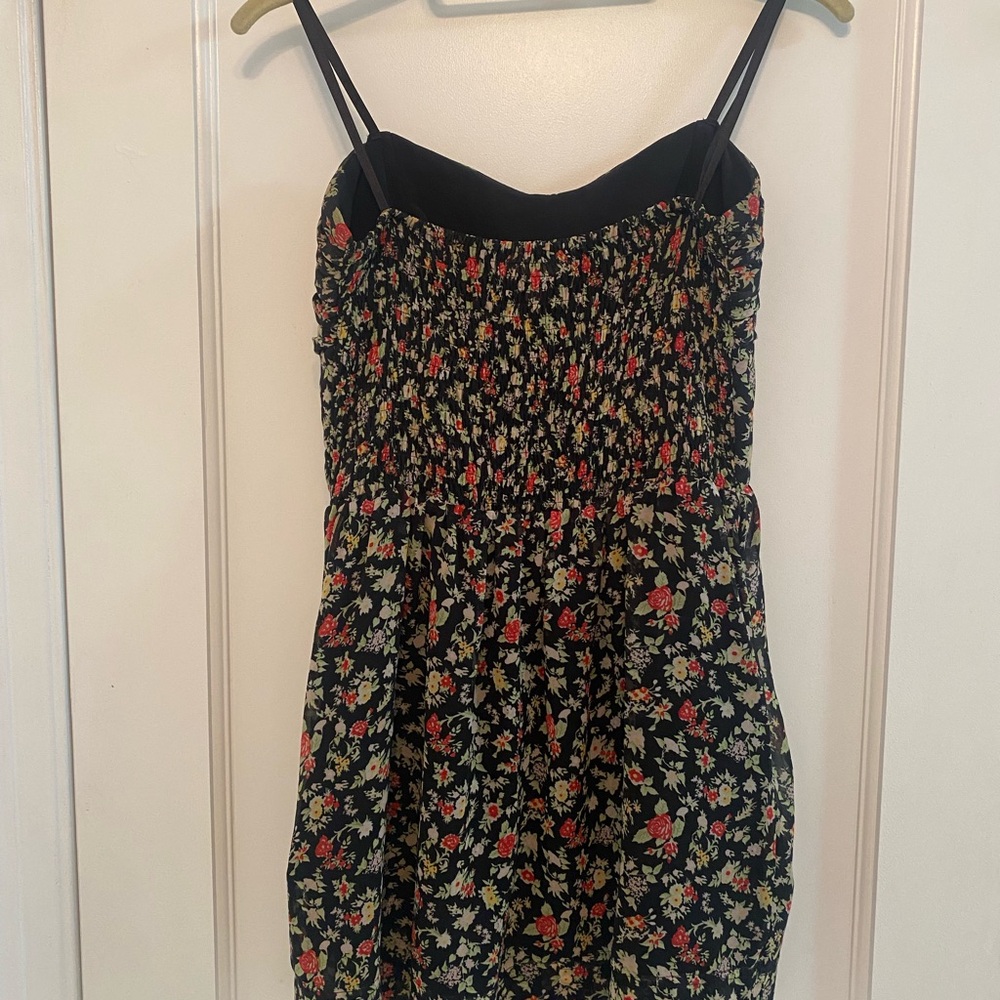 BCBG Black Dress with Floral Design | Has Structured Bodice and Pockets | Small - Picture 9 of 9